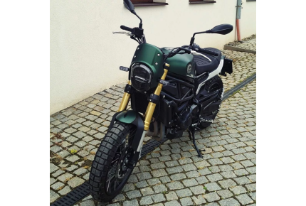 Testovací motocykl LEONCINO 800 TRAIL Zelená