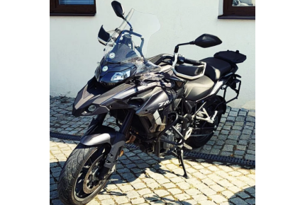Testovací motocykl  TRK 502 Šedá